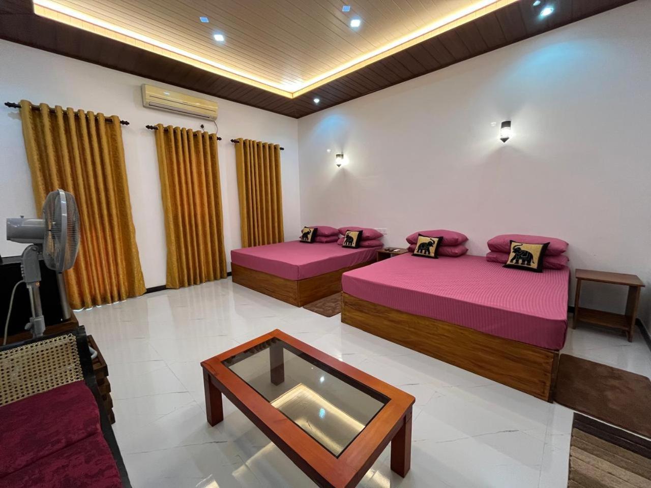 دامبولا Hotel Gala Addara المظهر الخارجي الصورة